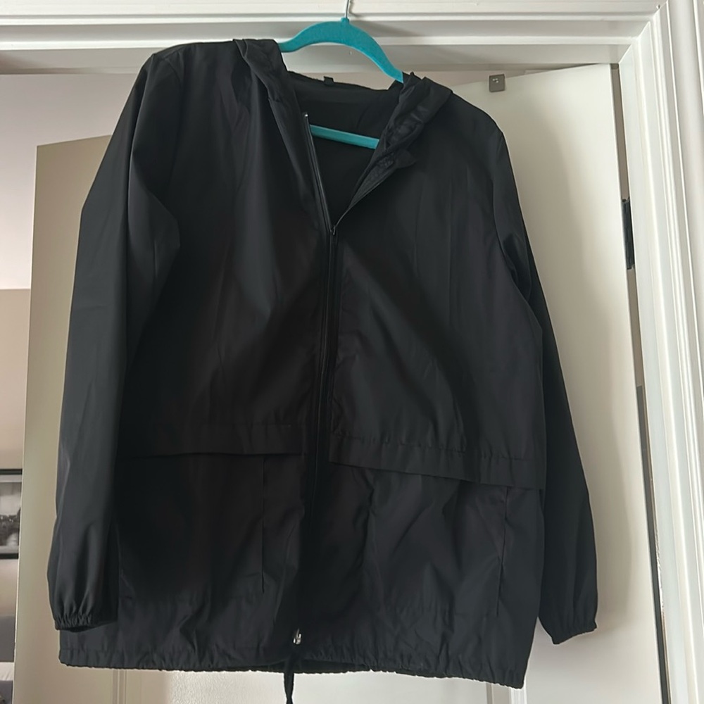 Avoogue Raincoat Women Lightweight Waterproof Rain Jackets Hooded Windbreaker